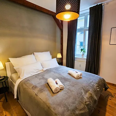 Micasa Rooms - Altstadt Zentral - Zwischen Anger Und Kraemerbruecke - Wlan - Familienfreundlich Erfurt Exterior photo