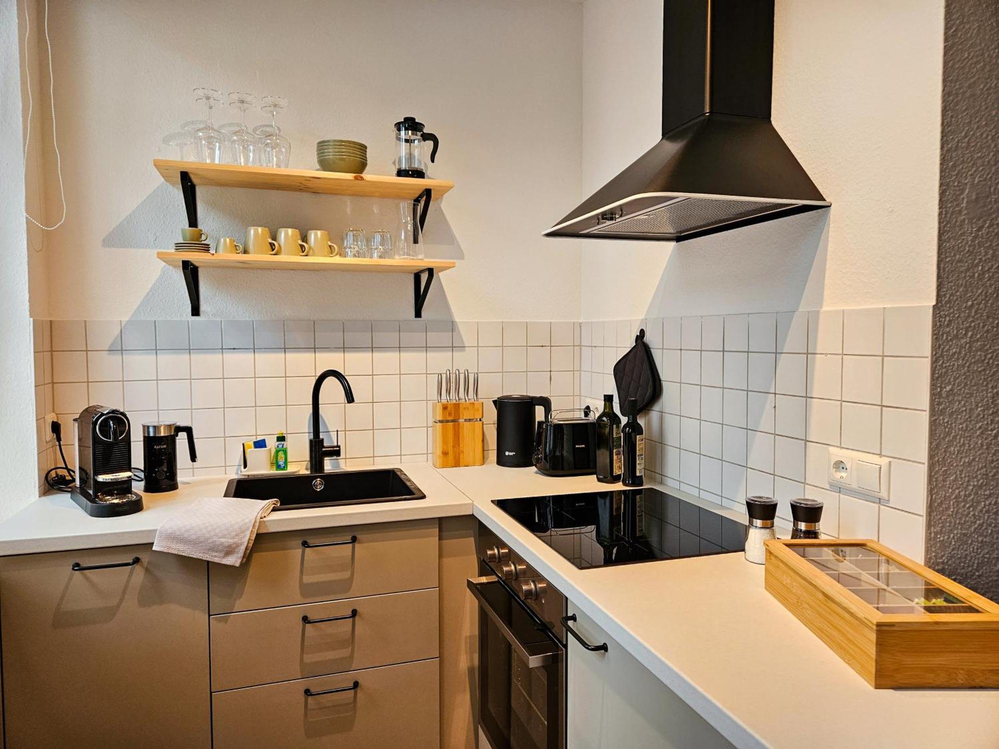 Apartment Micasa - Altstadt Zentral - Zwischen Anger Und Kraemerbruecke - Wlan - Familienfreundlich *
